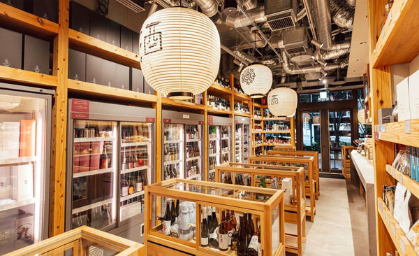 ‟角打ち”を世界の共通語へ！東京・八重洲に「IMADEYA KAKU-UCHI TOKYO」オープン