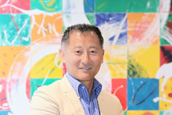 ビズメイツ　英語研修を自主性だけに委ねない　成果を生むトップダウンと、現場で使える実践設計とは